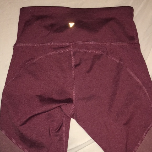 OLD NAVY ACTIVE (go-dry) yoga/training-pants. - Picture 3 of 4